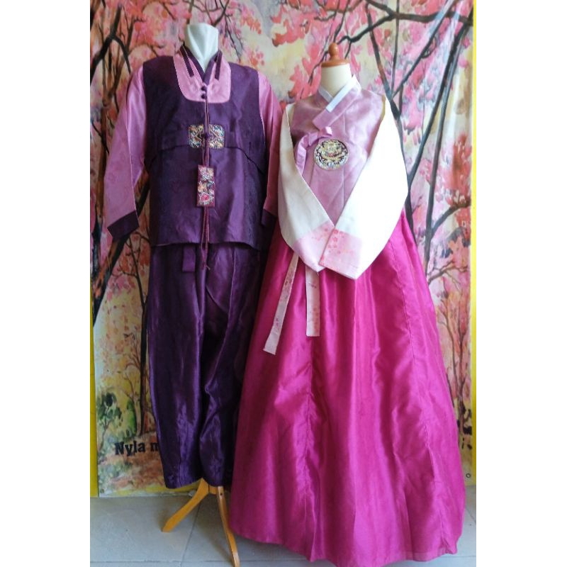 Hanbok couple Lilac