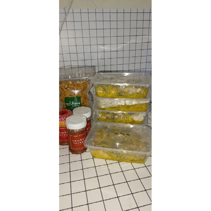 

Paket Hemat Satset Ramadhan ayamungkap x sambel terasi