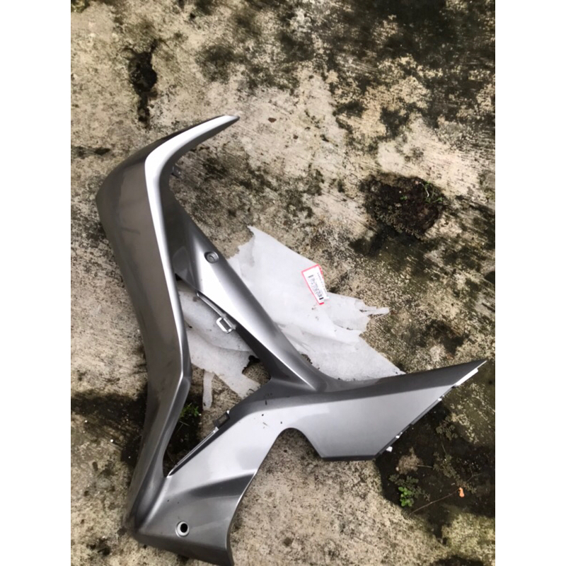 sayap luar honda supra x 125 helm in original sebelah kiri