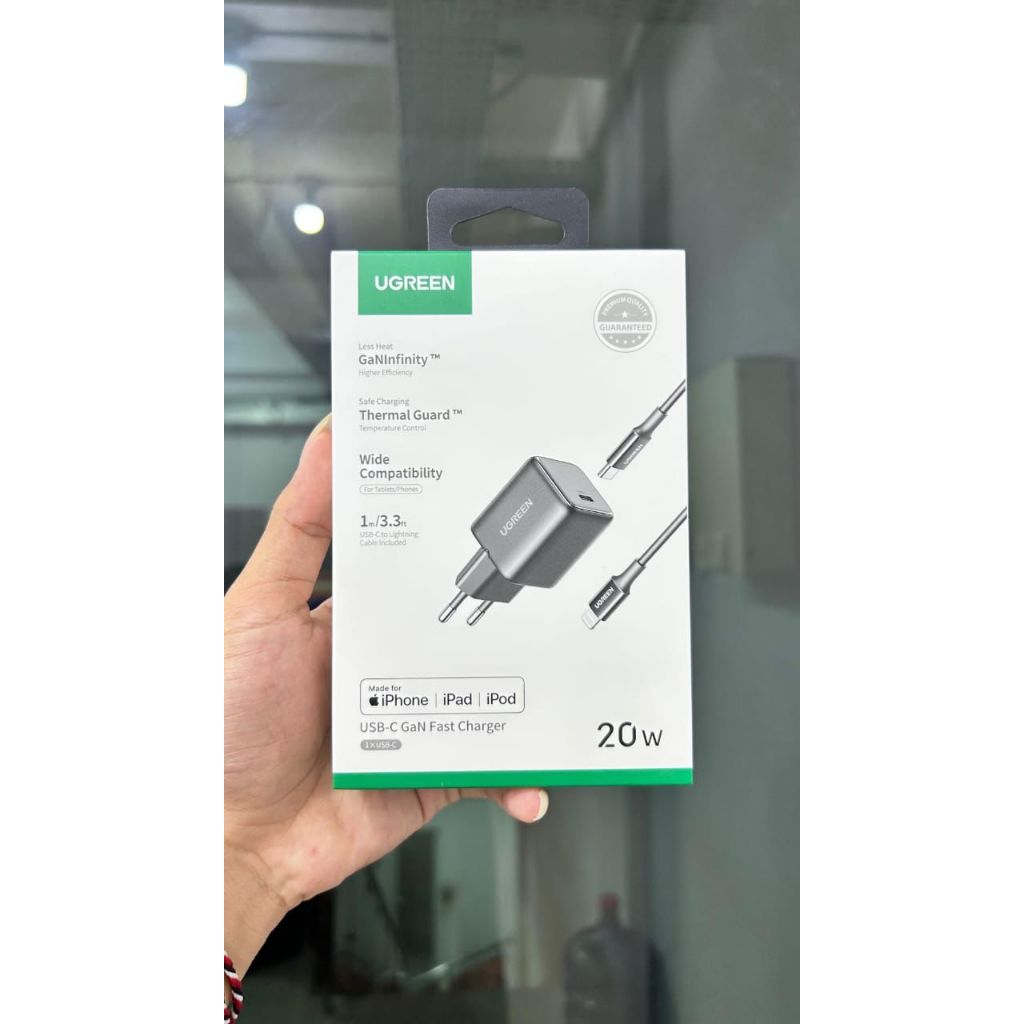 UGREEN Charger USB-C GaN Fast Charging 20w untuk iPhone iPad iPod with Cable Type C to Lightning C G