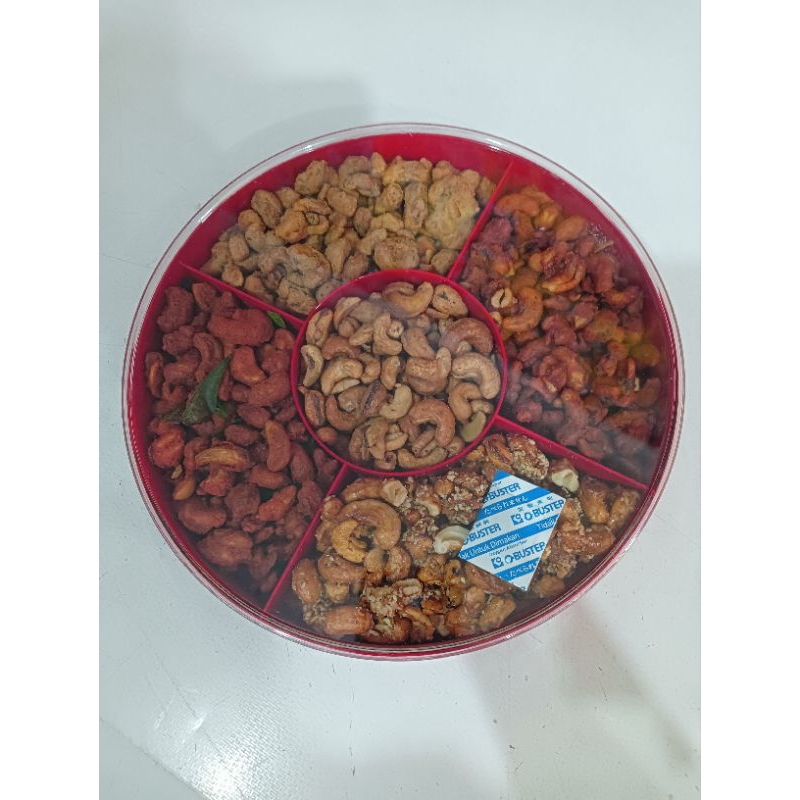 

kacang mete variasi toples