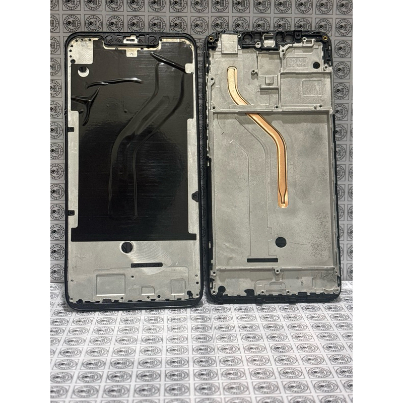 FRAME LCD TATAKAN LCD POCO F1