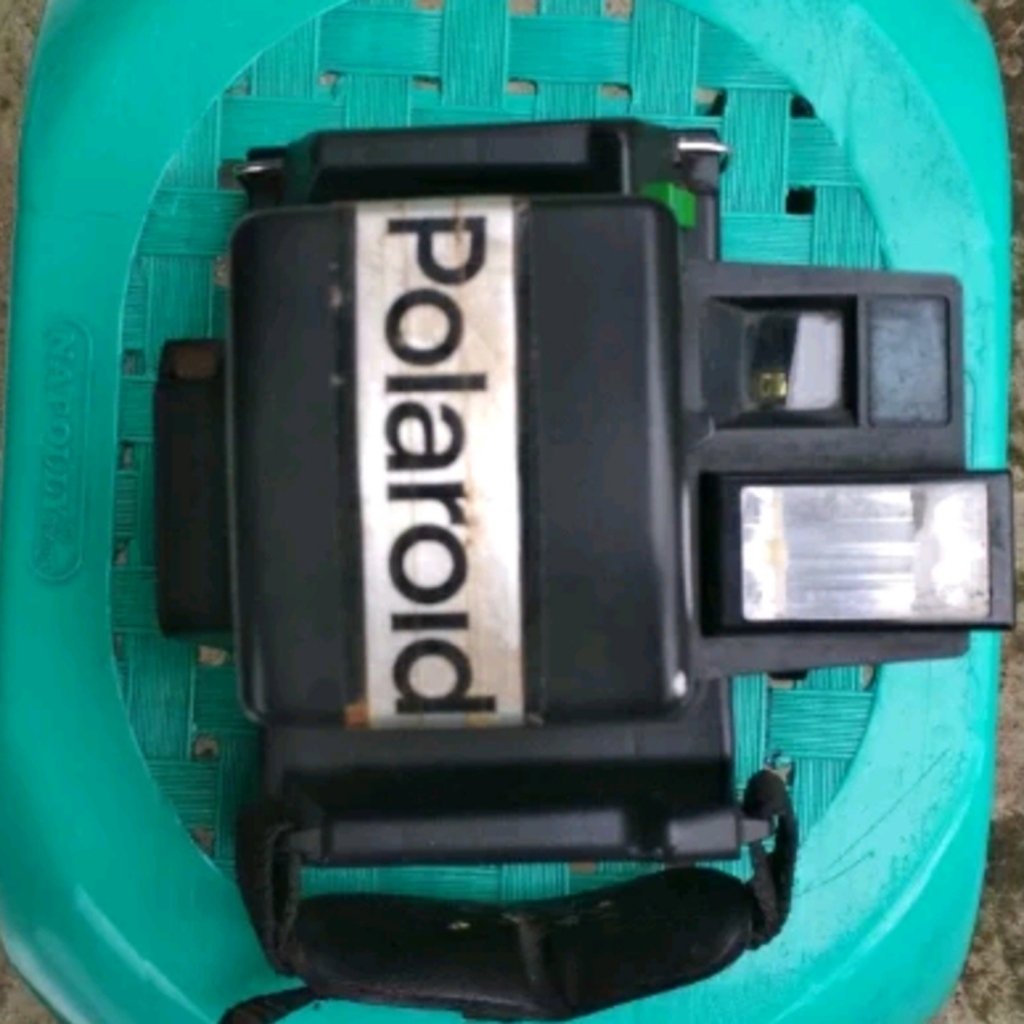 kamera jadul polaroid lawas