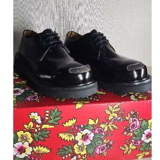 Kenzo men KENZOSMILE Derby Shoes in BlackSpazzolato Leather with Logo Panel