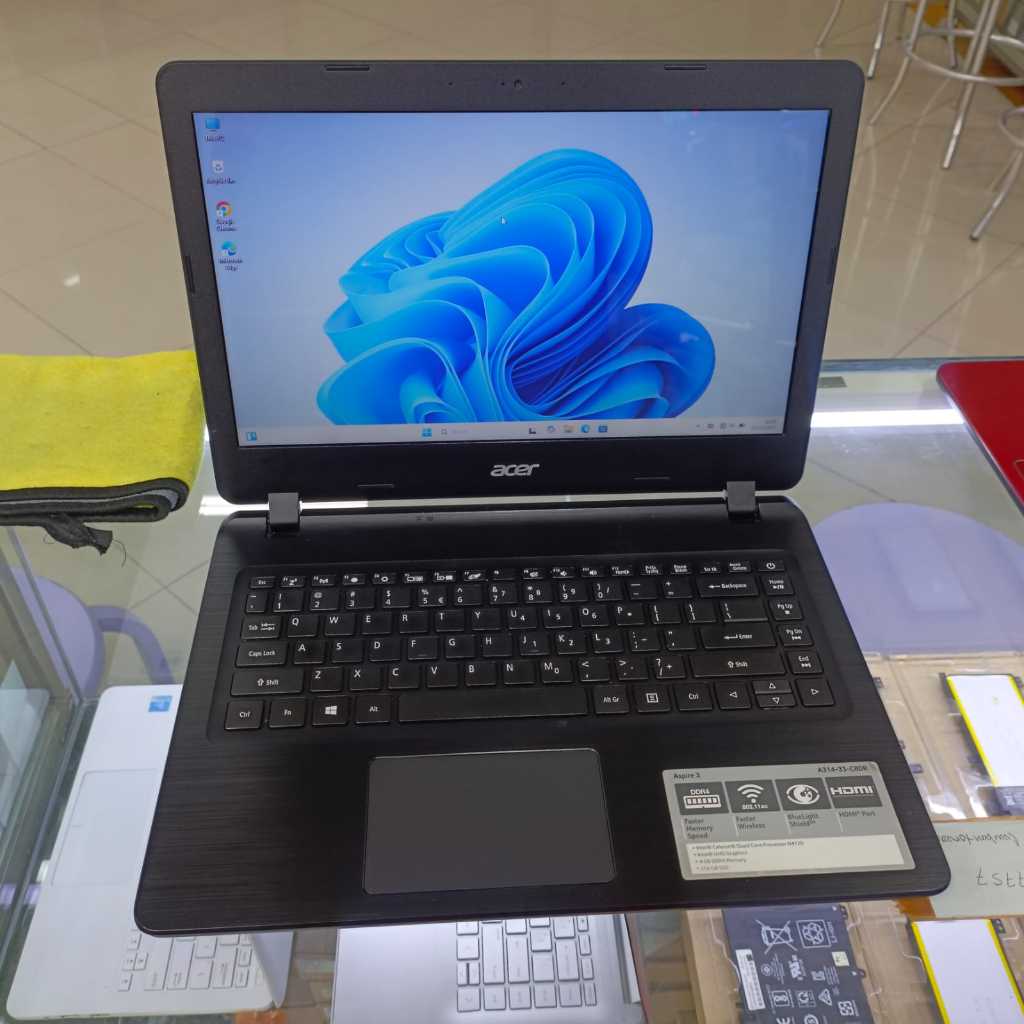 laptop leptop second seken bekas ac aspire 3 windows 11 ssd m2 nvme 256gb kondisi masih selg siap pa