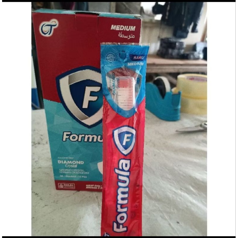 Sikat gigi formula / ciptadent 1 box ( 12 pcs)