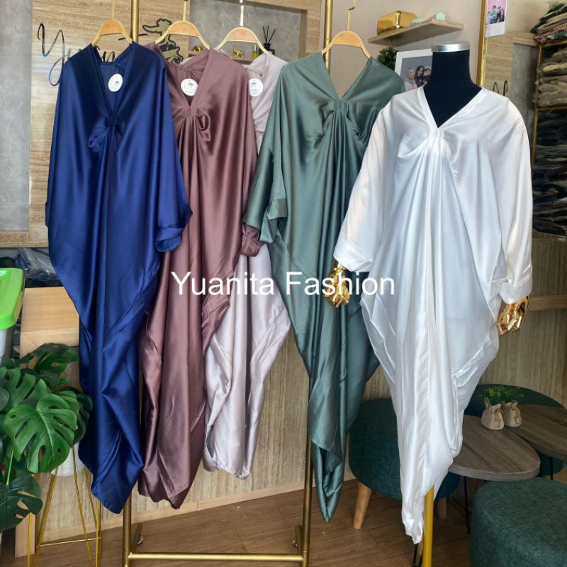 Kaftan Sunny Polos Satin Silk [KSP] - Navy, Hijau, Putih, Rose, Gold, dan Nude - Muslim, Nyaman, Pan