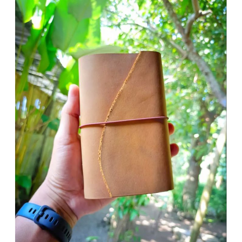 

Kenandy Leather Journal Flap B6 (Flap Lurus / Flap Natural)