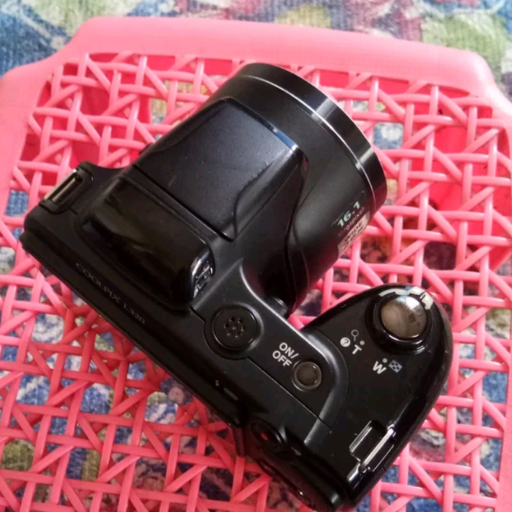 kamera prosumer Nikon coolpix L320
