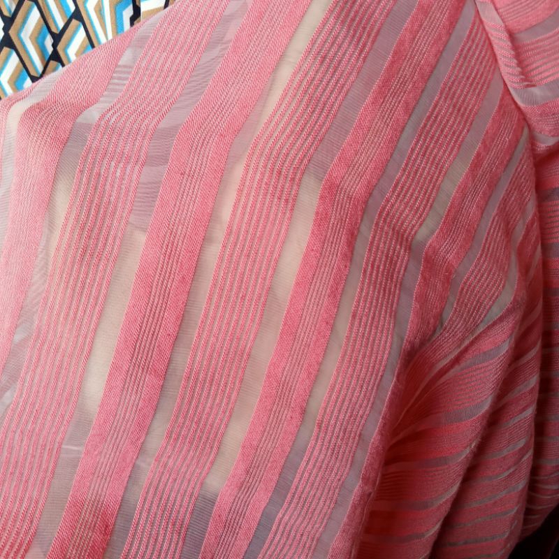 Kain Organza Motif Timbul Salur Import - Kain Organza Kaca - Kain Organza Korea - Kain Meteran BD | 