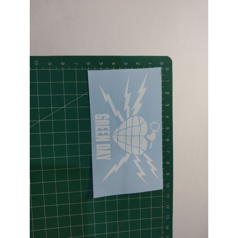 

stiker cutting green day stiker