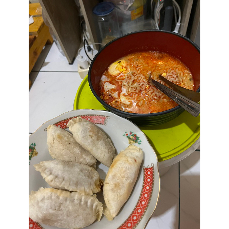 

CIRENG KUAH SPICY