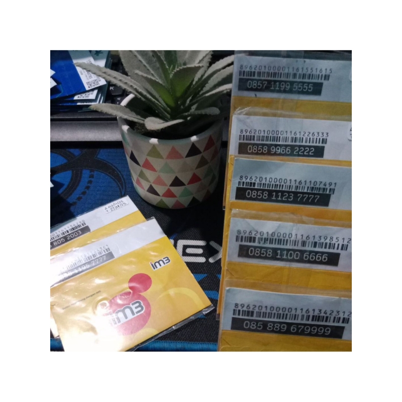 KARTU INDOSAT SUPER 8888 , 9999, 7777 , 6666 DLL