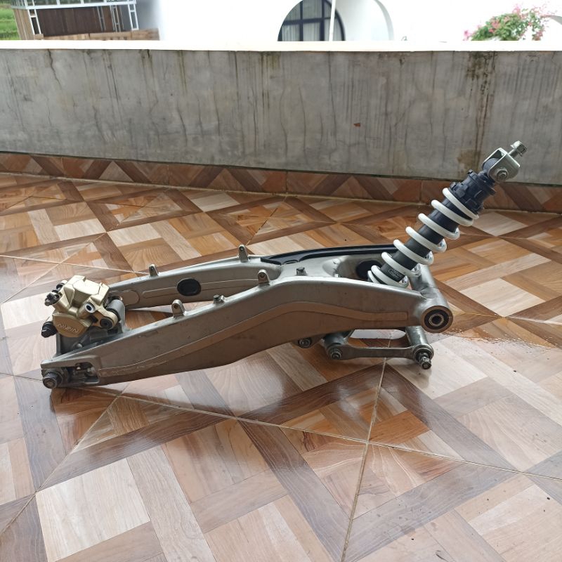Original Swing arm lengan ayun set prolink monoshock kaliper K64 Honda Cbr 250rr dua silinder