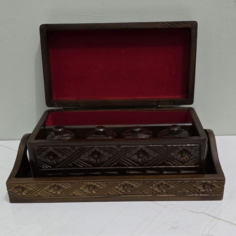 tepak sirih kayu ukir / sirih kinang / hantaran / tempat perhiasan kayu