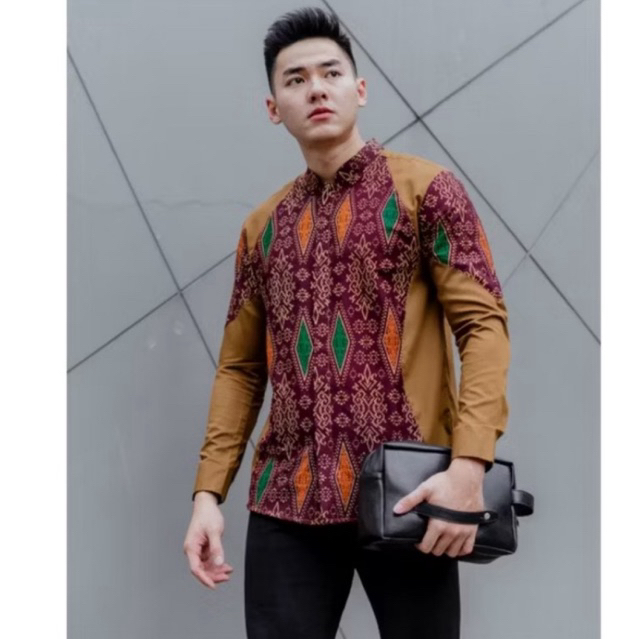 Kemeja Batik Pria NUC.ID Raden 03 (Coklat Keemasan-Maroon)