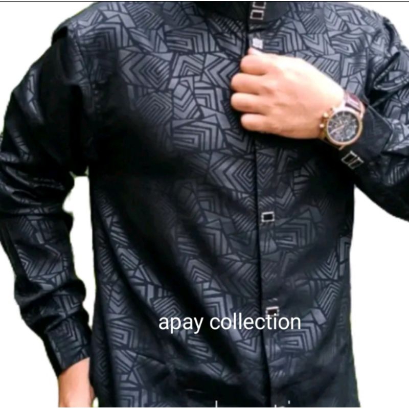 kemko motif etnik bahan wolfis