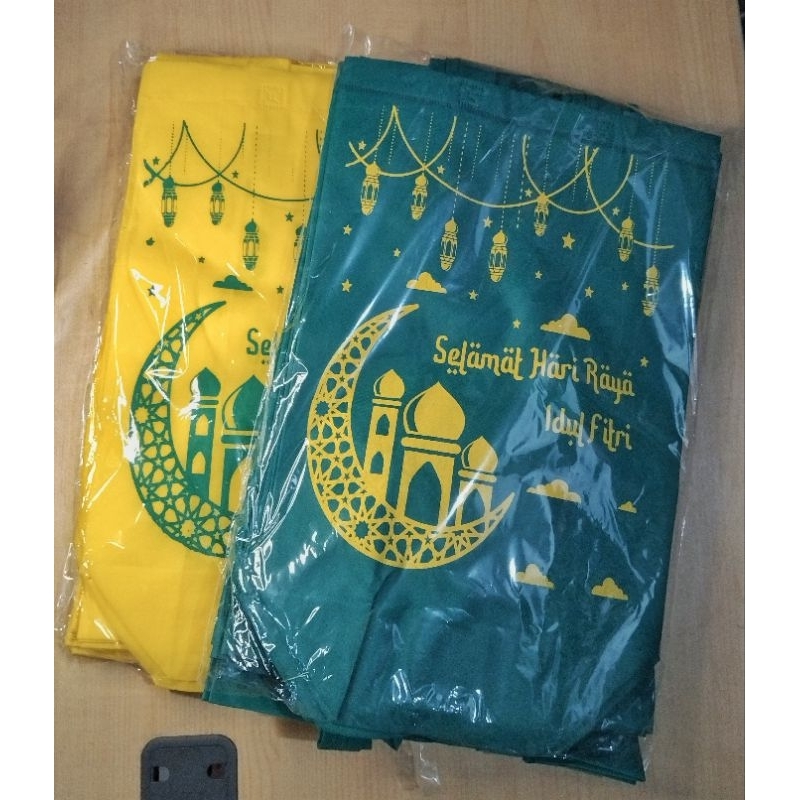 

Tas Lebaran 30x40x15cm Lipat Bawah & Samping