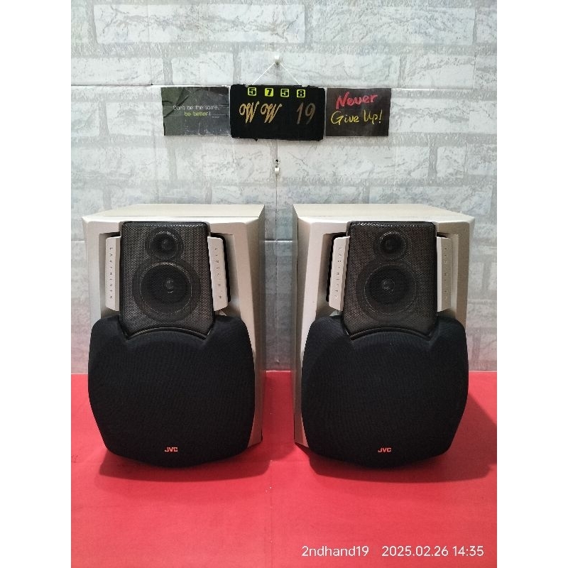 speaker pasif JVC Labyrinth second