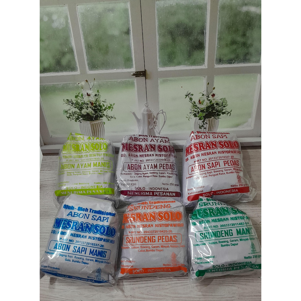 

Serundeng Mesran Solo 250 gr