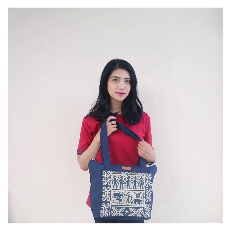 TAS TOTE BAG MOTIF BATIK TORAJA NAVY 194
