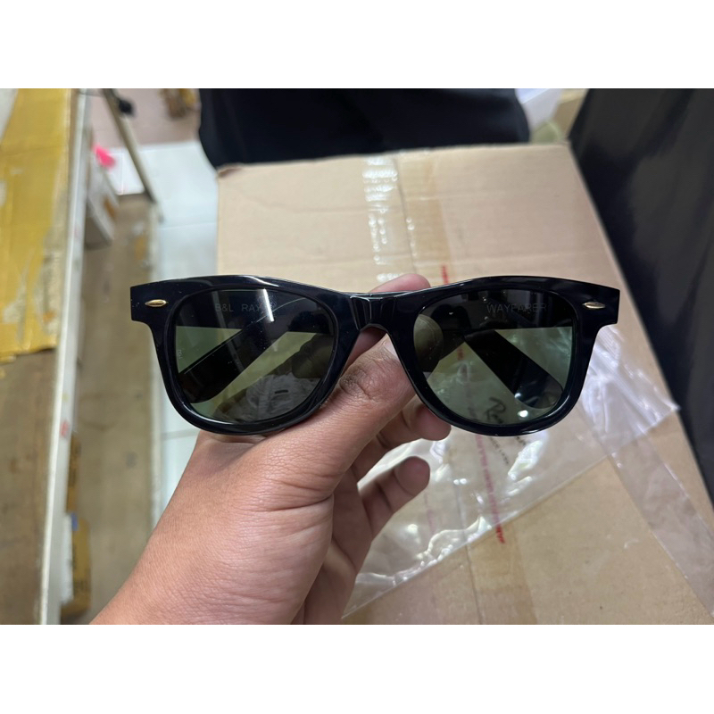 KACAMATA RAYBAN HARD ROCK SERIES KUALA LUMPUR HITAM GLOSY LENSA HITAM second ori