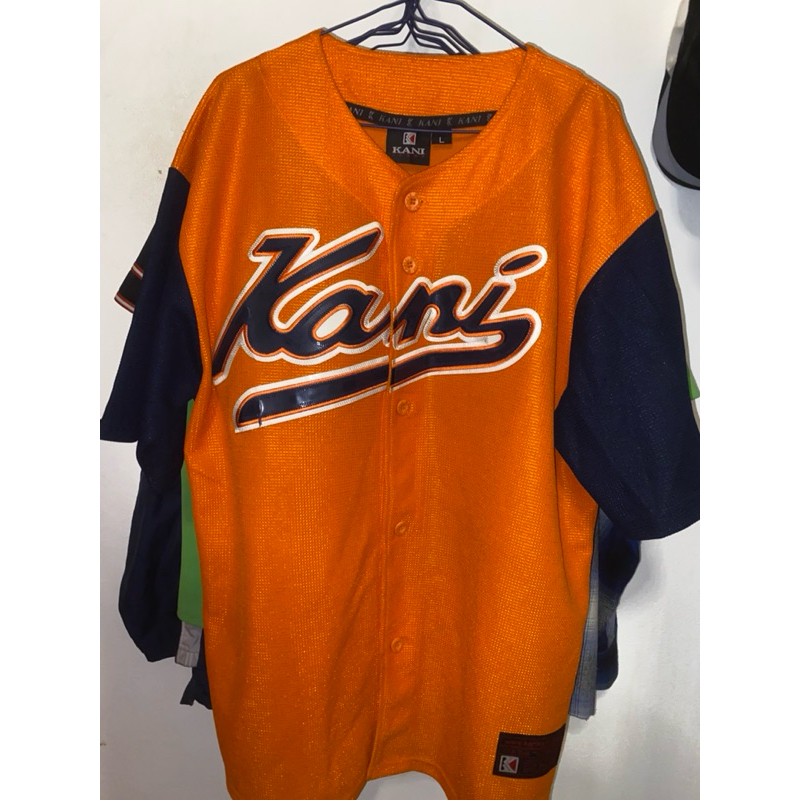 JERSEY KARL KANI 23