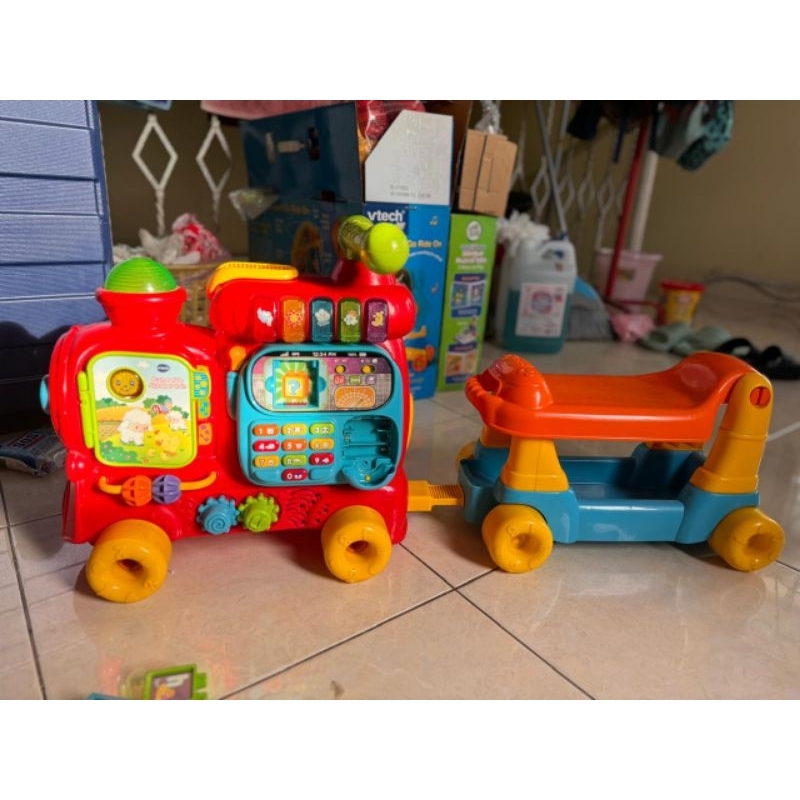 Preloved Vtech Baby Push & Ride Alphabet Train