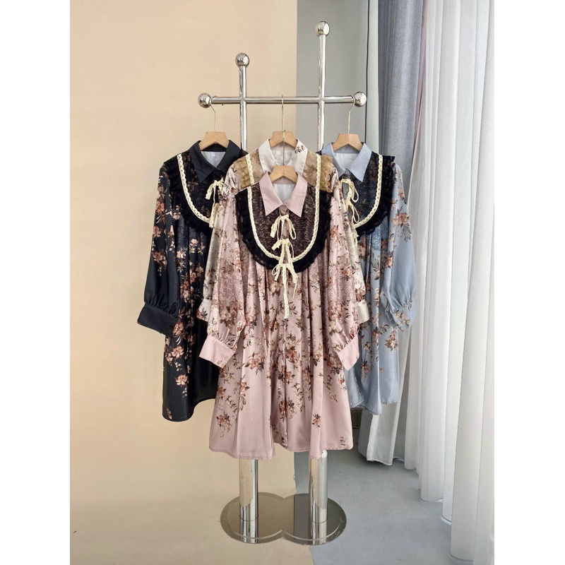 Blouse Satin / Blouse  Motif