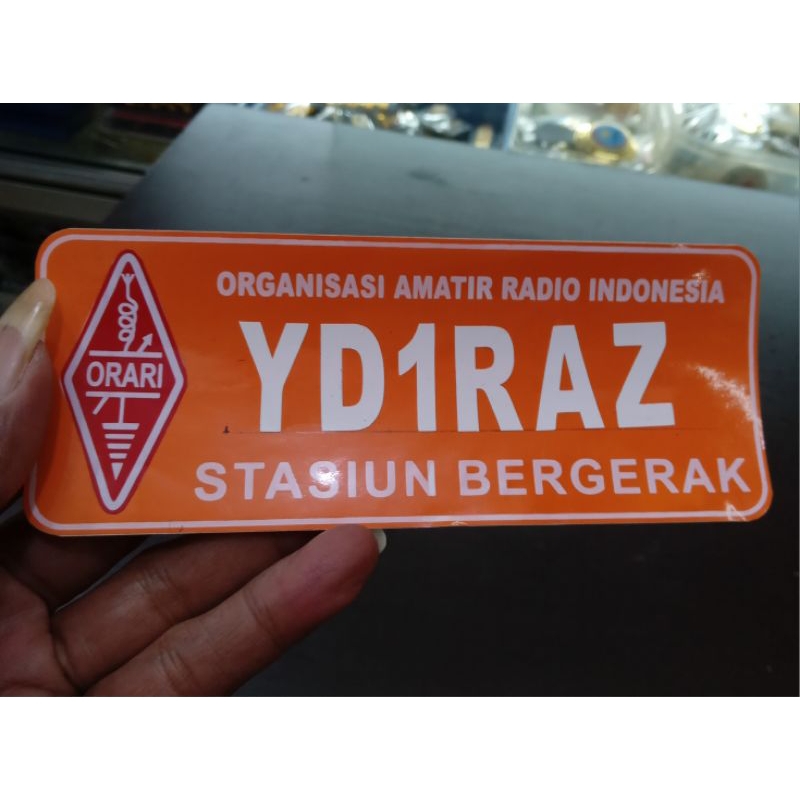 

stiker orari stasiun bergerak