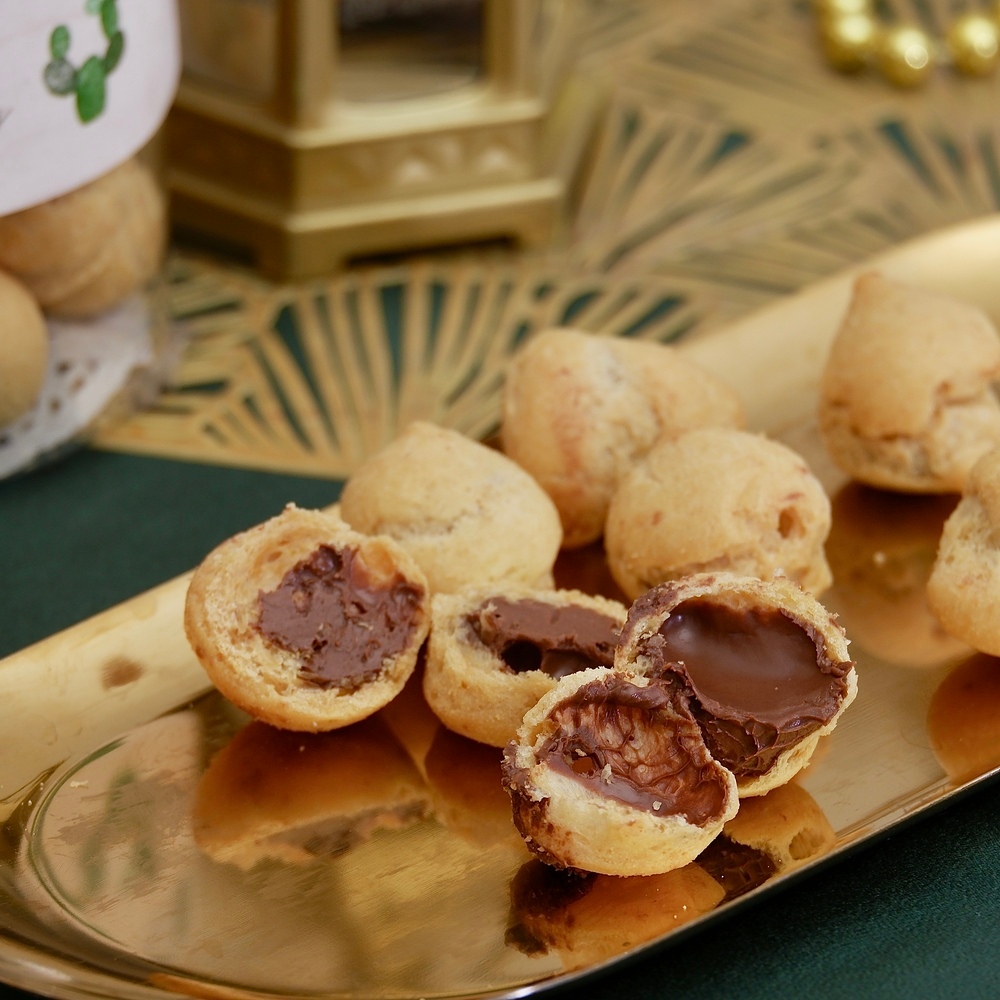 

MELTED CHOCOLATE SOES | CAMILAN | LEBARAN