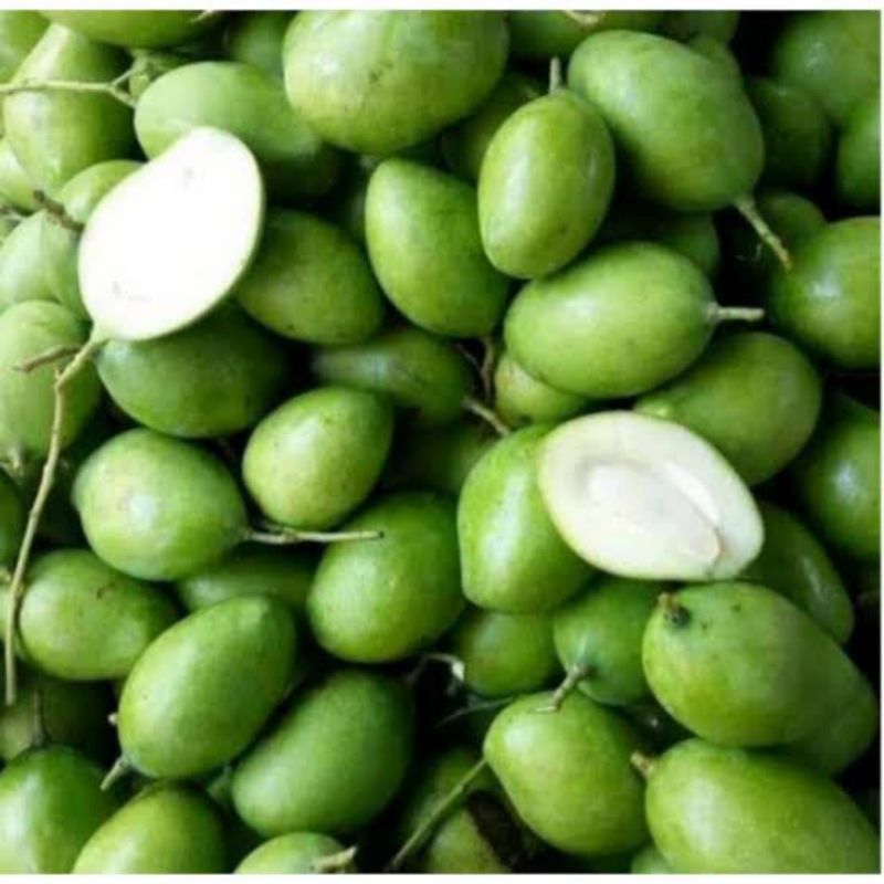 

Buah Mangga Muda Belahan / Ampalam Belahan / Kemasan 250 gram/ 500 gram / 1 kg