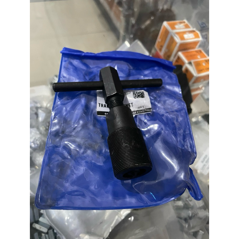 tracker magnet vitalia vespa px