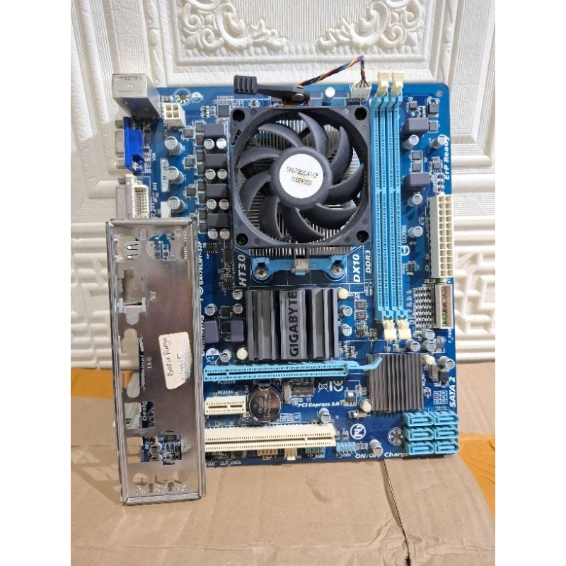 Paketan Motherboard Mobo AMD AM3+ Gigabyte Processor AMD Athlon II X3 455 Plus Hsf