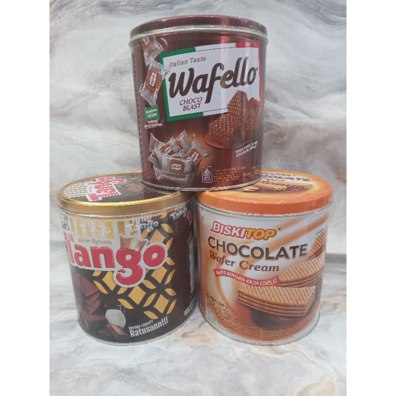 

Aneka Wafer Kaleng Wafello / Tango / Biskitop Rasa Cokelat