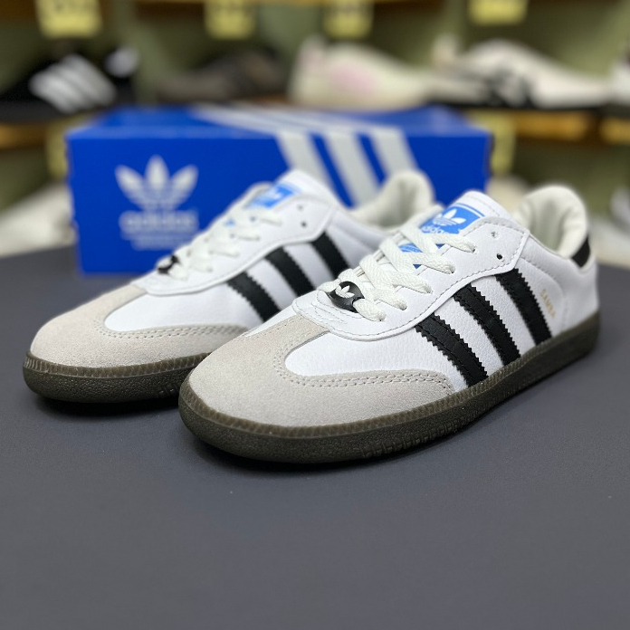 SEPATU SNEAKERS SMB4 PUTIH LIS HITAM / SEPATU SANTAI / SEPATU CEWE COWO / SEPATU SEKOLAH