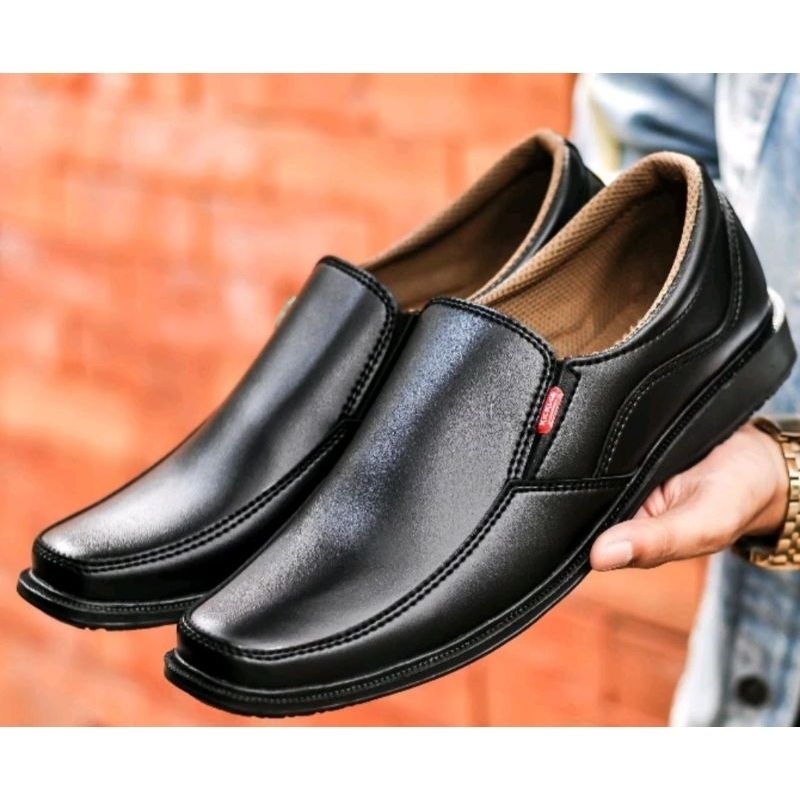 SEPATU FANTOFEL PRIA SEPATU FANTOFEL KULIT PRIA SEPATU FORMAL