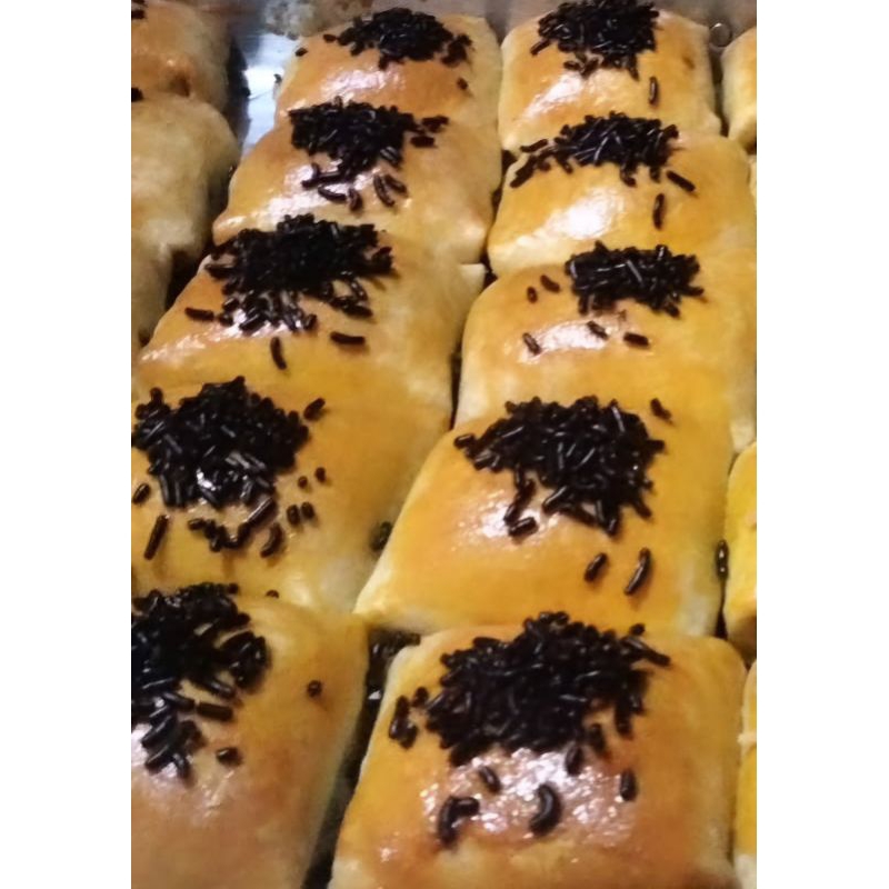 

BOLEN PISANG COKLAT, BOLEN, BOLEN PISANG