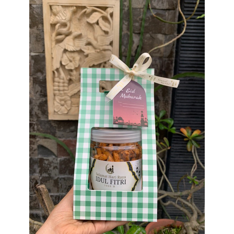 

PAKET HAMPERS SNACK/KUE KERING ISI1 HAMPERS MURAH