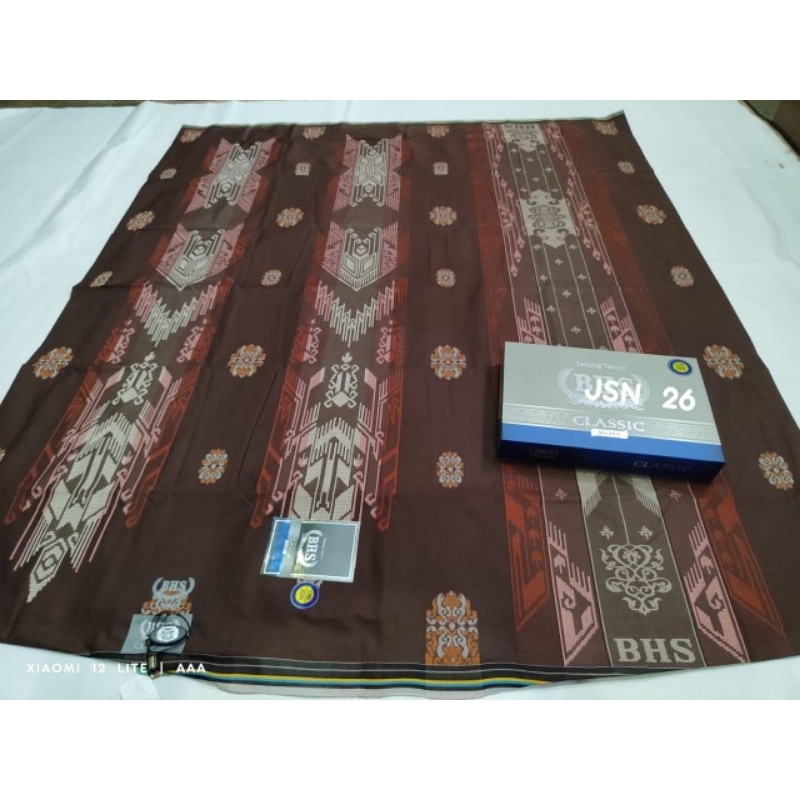 Sarung BHS Classic JACQUARD Motif JSN Silver 02