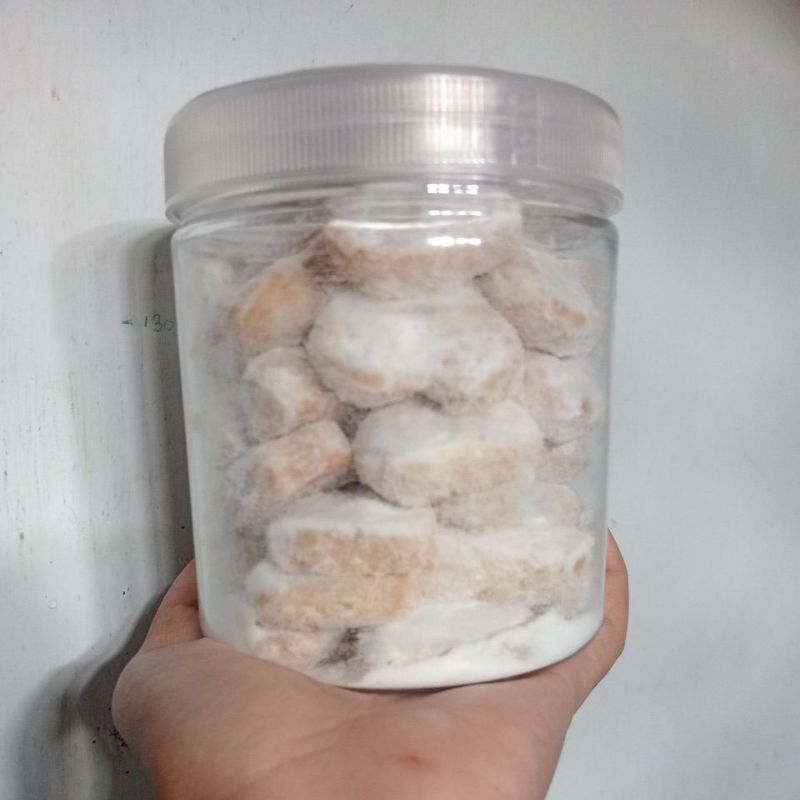 

[GOLDEN PASTRY] PUTRI SALJU 500 GRAM
