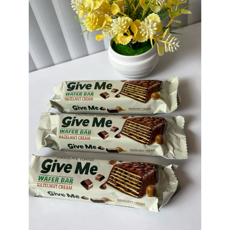 

Give me wafer Bar hazulnut cream