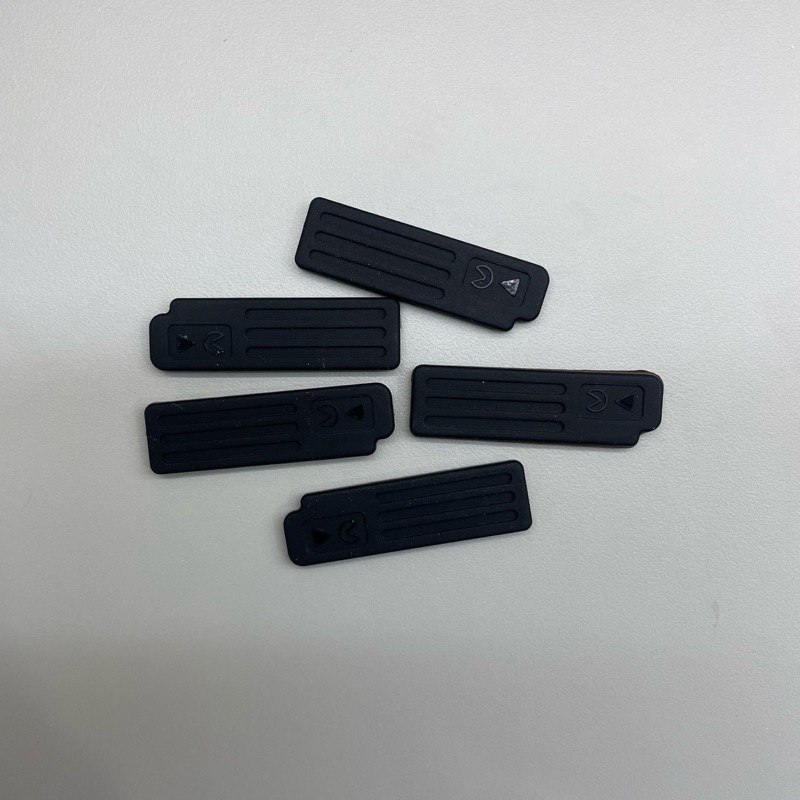 Rubber karet bawah penutup BG for Nikon D810