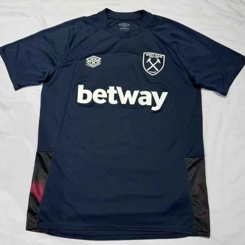 Jersey West Ham United Training Second Original Umbro Size M Europe