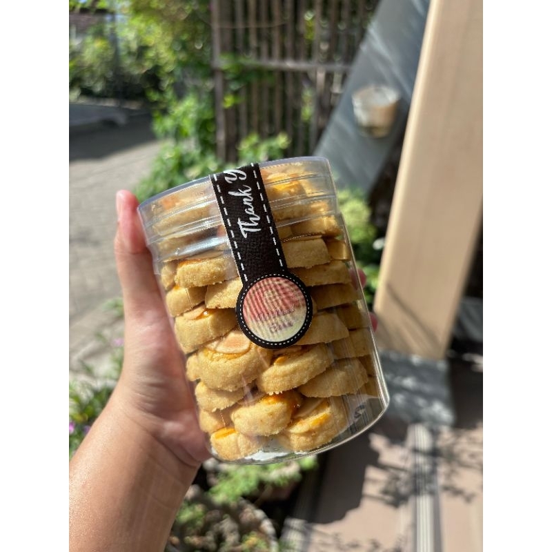 

kacang almond cookies