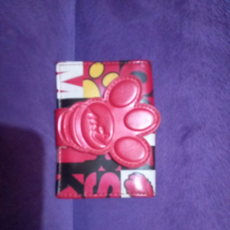 Preloved dompet mini merk milk teddy