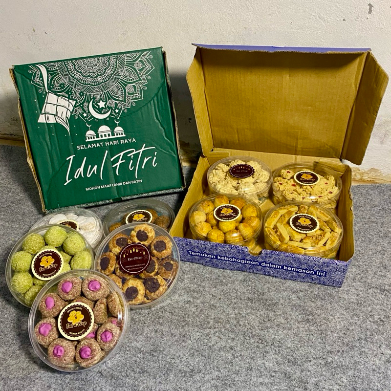 

PAKET ISI 4 KUE KERING SPECIAL BIKIN NAGIH KUE LEBARAN | HAMPERS LEBARAN 250 GRAM