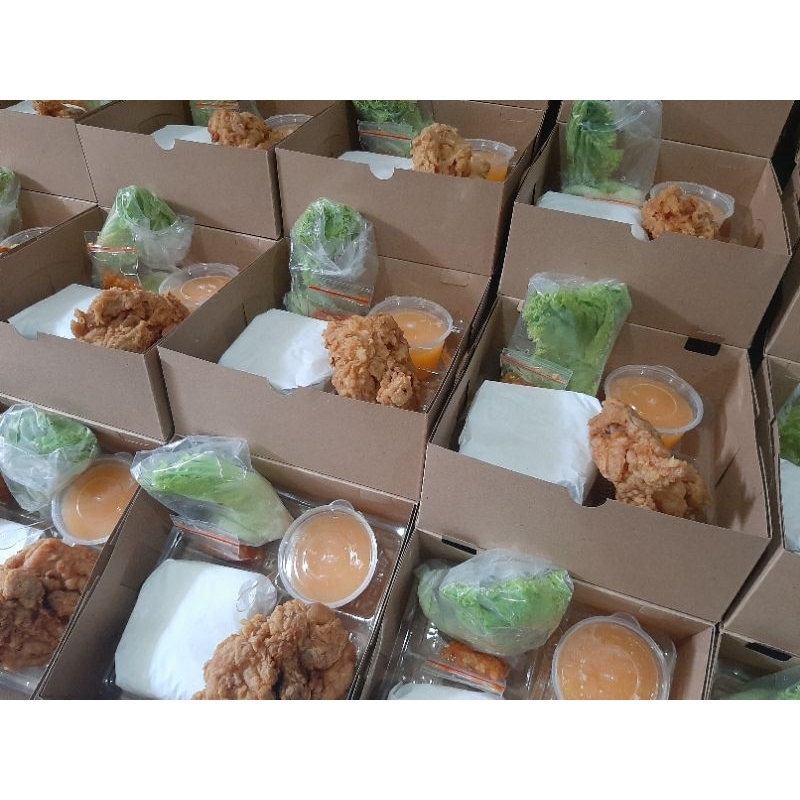 

Paket Nasi box Ayam Krispy + Puding Susu (Coklat / Mangga) + Sambal + lalapan