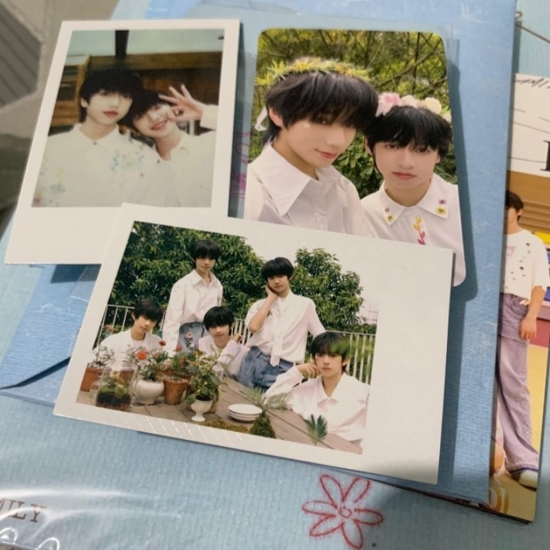(TOLONG BACA DESKRIPSI YA) PHOTOCARD DAN POLAROID OFFICIAL TF FAMILY GEN 4 DARI MERCH SPRING ( ZUO Q