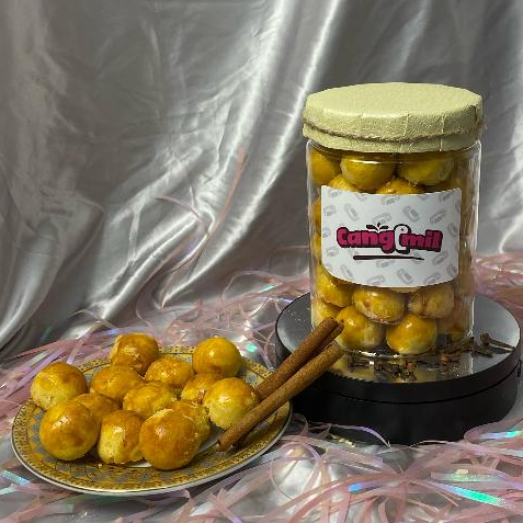 

CANGEMIL Nastar Nanas Toples 800gram | Kue Kering Lebaran Cemilan Cookies Toples Murah Bahan Premium Snacks Food Manis